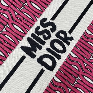 MISS TOTE 36 IN MAGENTA PURPLE CANVAS