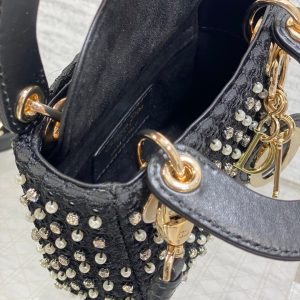 img_2b46f204_20240909_i1725872405_4341_0_jpg_1d99eaa8-03ce-44b9-b87a-366c9515d850 Lady Micro Bag 10cm Black Canvas Diamond Pearl