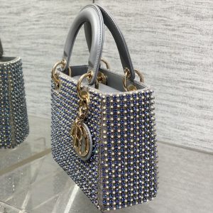 img_2b46f204_20240918_i1726637979_1538_7_jpg CD Medium Lady 24 Silver Metalic Lambskin Pearl