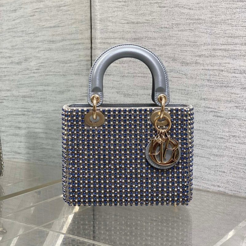 img_2b46f204_20240918_i1726637979_742_0_jpg CD Medium Lady 24 Silver Metalic Lambskin Pearl