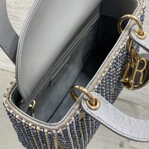 img_2b46f204_20240918_i1726637979_9402_4_jpg CD Medium Lady 24 Silver Metalic Lambskin Pearl