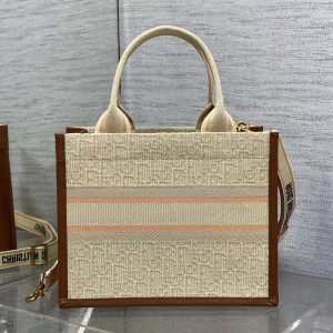 img_2b46f204_20240921_i1726907099_8139_0_jpg Small Book Tote 27 Beige Oblique Embroidered Raffia Camel Calfskin