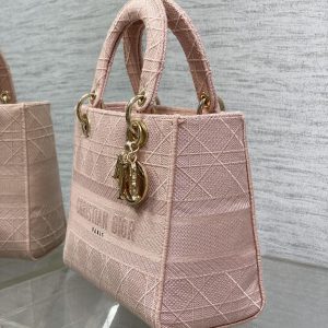 img_2b46f204_20240925_i1727253418_9440_3_jpg SMALL 24 LADY BAG IN PASTEL PINK CANVAS