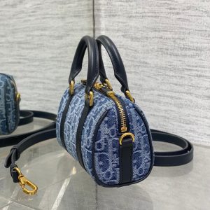img_2b46f204_20240928_i1727503673_1673_2_jpg_d90f9b3d-0292-4031-a66c-c07441de7246 GROOVE MINI 17 BAG IN DENIM BLUE OBLIQUE MONOGRAM JACQUARD
