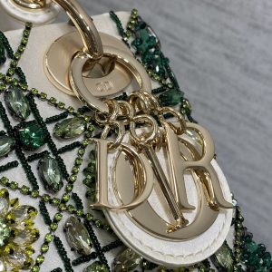 img_2b46f204_20240928_i1727504644_5603_3_jpg MINI 17 LADY BAG IN WHITE SATIN WITH GREEN EMBROIDERED BEADWORK