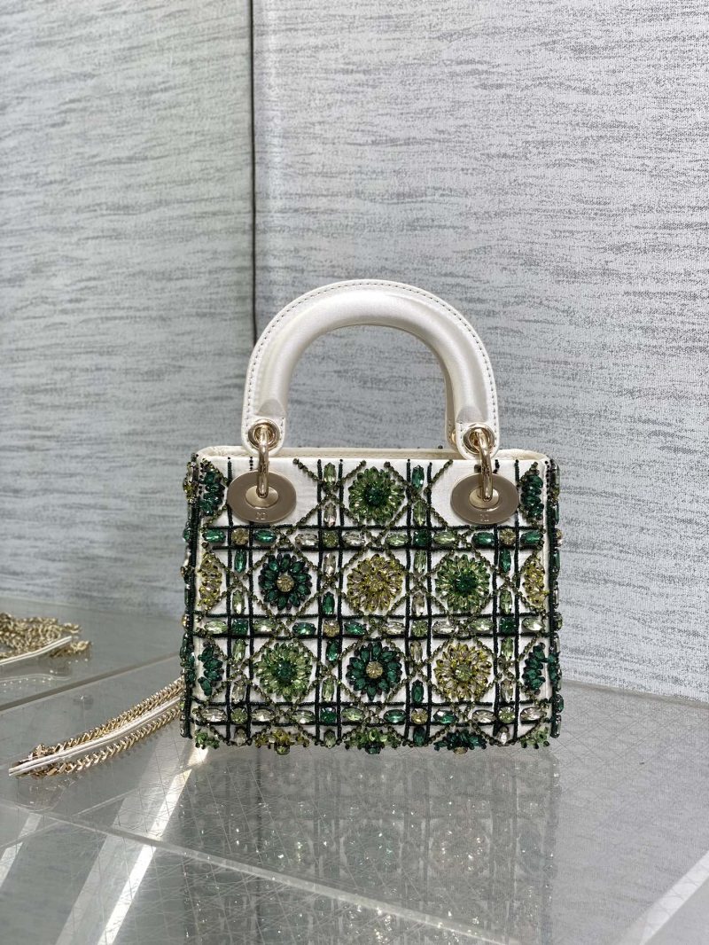 img_2b46f204_20240928_i1727504644_8702_7_jpg MINI 17 LADY BAG IN WHITE SATIN WITH GREEN EMBROIDERED BEADWORK