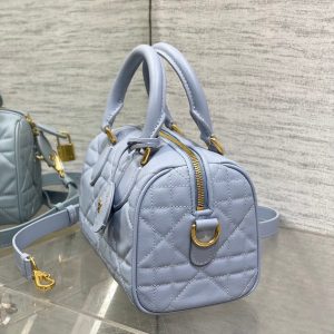 img_2b46f204_20241006_i1728202747_3931_1_jpg GROOVE 20 BAG IN LIGHT BLUE LAMBSKIN