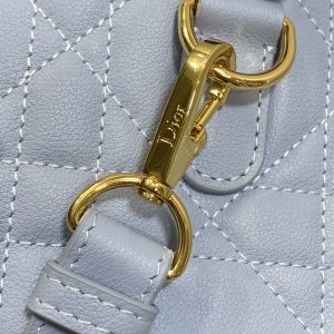 img_2b46f204_20241006_i1728202748_465_5_jpg GROOVE 20 BAG IN LIGHT BLUE LAMBSKIN