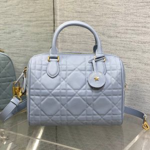 img_2b46f204_20241006_i1728202792_1458_0_jpg GROOVE 25 BAG IN LIGHT BLUE LAMBSKIN