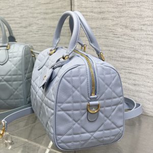 img_2b46f204_20241006_i1728202792_4951_4_jpg GROOVE 25 BAG IN LIGHT BLUE LAMBSKIN