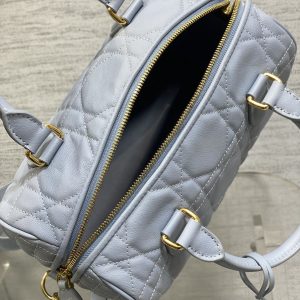 img_2b46f204_20241006_i1728202792_7681_2_jpg GROOVE 25 BAG IN LIGHT BLUE LAMBSKIN