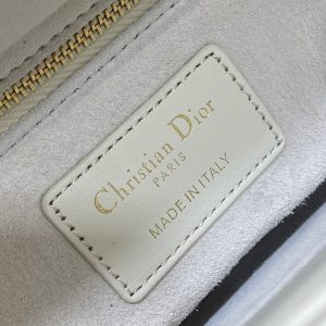 SMALL 20 LADY BAG IN WHITE MACROCANNAGE LAMBSKIN WITH GOLD HARDWARE