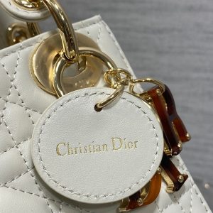 img_2b46f204_20241008_i1728331599_4534_5_jpg MINI 17 LADY BAG IN WHITE MACROCANNAGE LAMBSKIN WITH GOLD HARDWARE