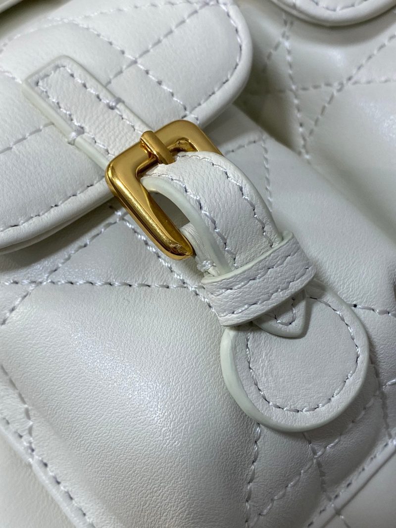 img_2b46f204_20241015_i1728965829_3160_1_jpg SMALL 23 CARO BACKPACK IN WHITE MACROCANNAGE LAMBSKIN