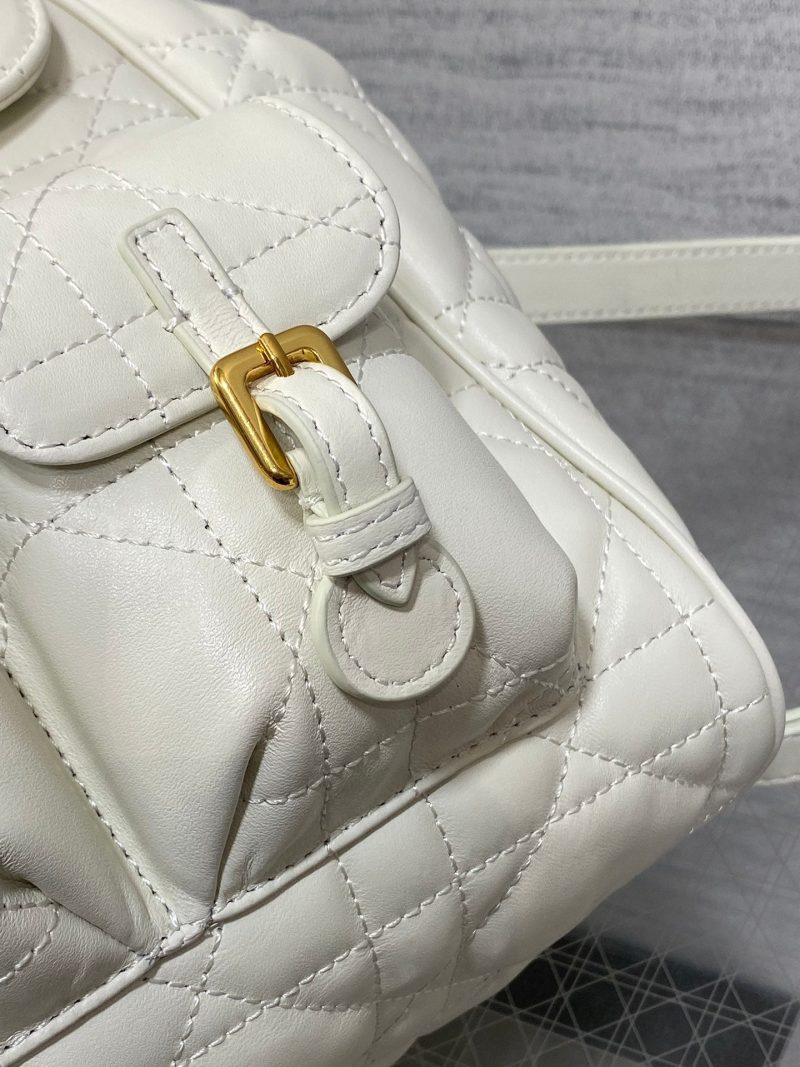 img_2b46f204_20241015_i1728965829_4260_0_jpg SMALL 23 CARO BACKPACK IN WHITE MACROCANNAGE LAMBSKIN