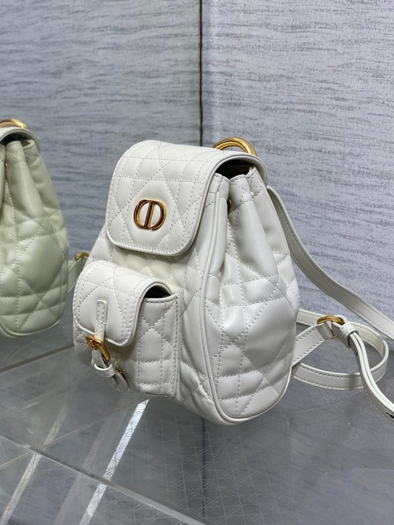 img_2b46f204_20241015_i1728965904_9538_6_jpg SMALL 20 CARO BACKPACK IN WHITE MACROCANNAGE LAMBSKIN