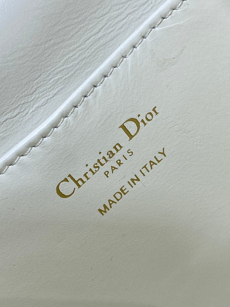 img_2b46f204_20241015_i1728965904_9890_7_jpg SMALL 20 CARO BACKPACK IN WHITE MACROCANNAGE LAMBSKIN