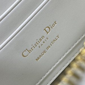 img_2b46f204_20241015_i1728969162_5105_4_jpg MINI GROOVE 20 BAG IN WHITE MACROCANNAGE CALFSKIN