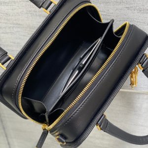 img_2b46f204_20241015_i1728969642_5344_5_jpg MINI GROOVE 20 BAG IN BLACK MACROCANNAGE CALFSKIN