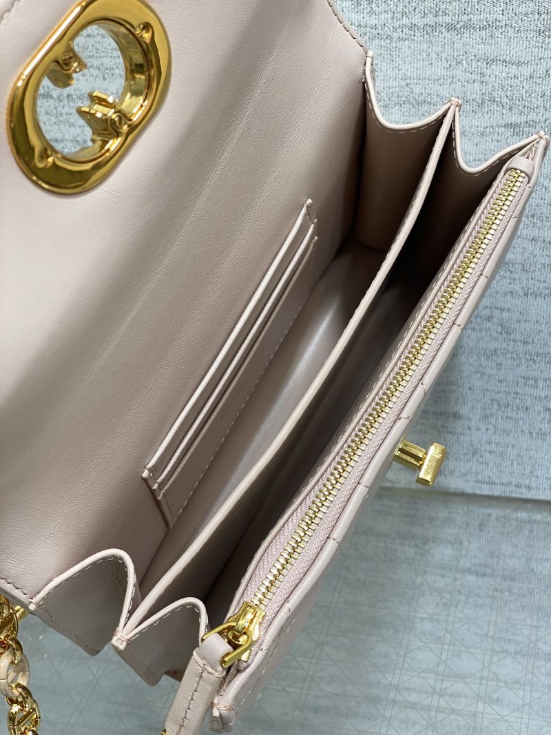 CD Miss Caro 17 Bag Pink Calfskin 226492