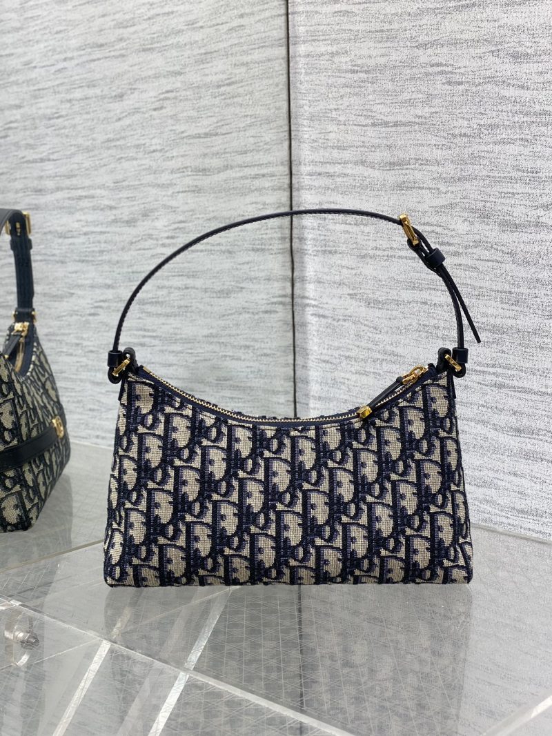 img_2b46f204_20241019_i1729322197_455_0_jpg MONTAIGNE CIGALE MINI 24 BAG IN BLUE DIOR OBLIQUE JACQUARD