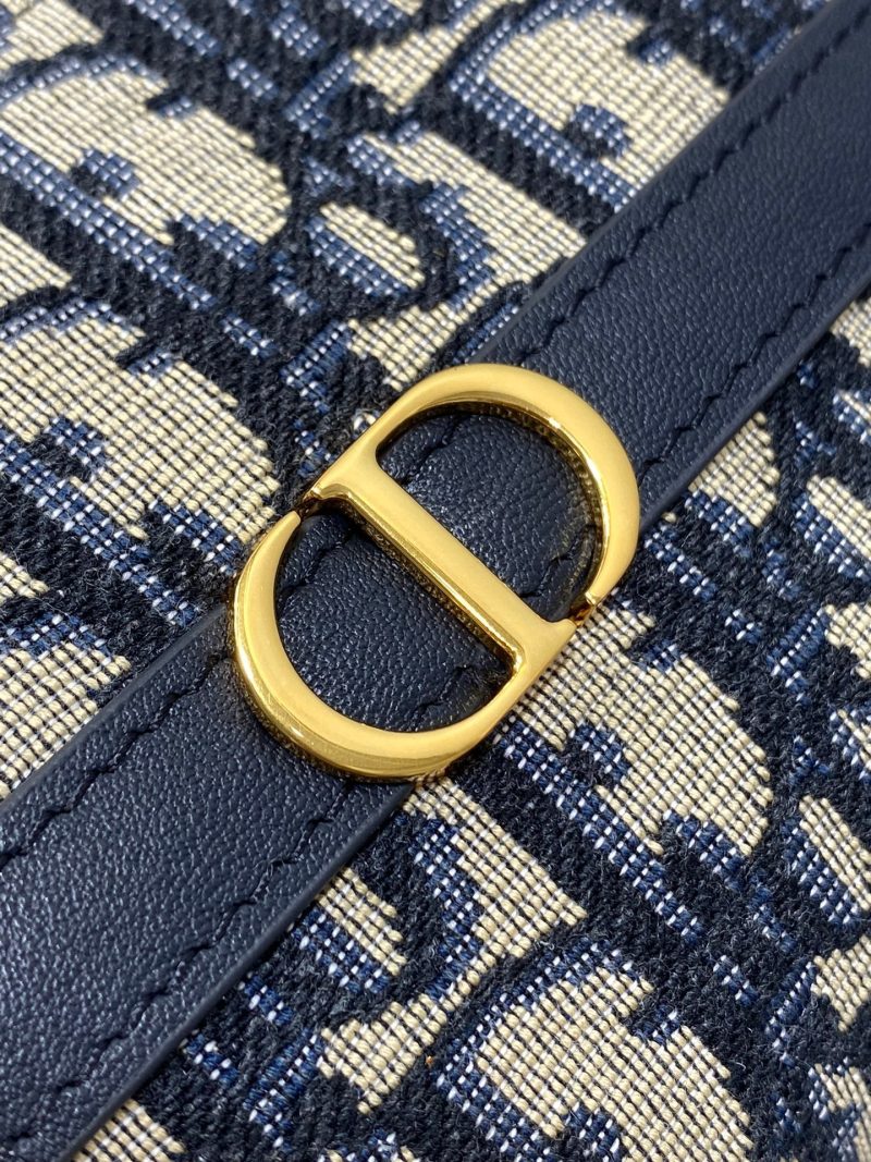 img_2b46f204_20241019_i1729322198_2238_0_jpg MONTAIGNE CIGALE MINI 24 BAG IN BLUE DIOR OBLIQUE JACQUARD