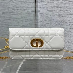 img_2b46f204_20241024_i1729757843_6960_6_jpg MONTAIGNE AVENUE MINI 19 BAG IN WHITE CALFSKIN WITH GOLD HARDWARE