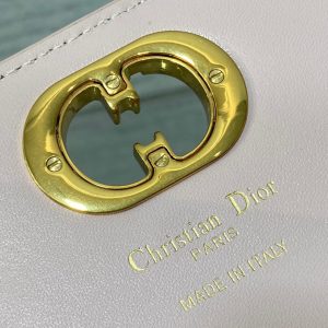 MONTAIGNE AVENUE MINI 19 BAG IN LIGHT PINK CALFSKIN WITH GOLD HARDWARE