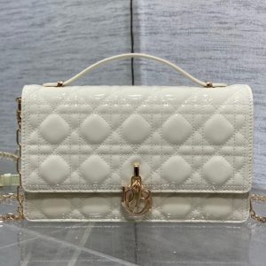 img_2b46f204_20241026_i1729931175_1906_7_jpg MINI BAG 24 IN WHITE CREAM PATENT CANNAGE CALFSKIN