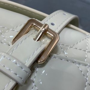 img_2b46f204_20241026_i1729931175_4994_8_jpg MINI BAG 24 IN WHITE CREAM PATENT CANNAGE CALFSKIN