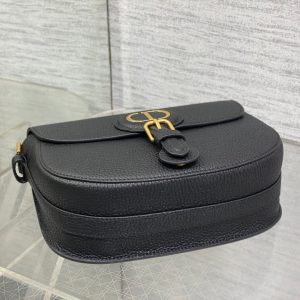 img_2b46f204_20241101_i1730440291_6670_0_jpg MEDIUM 27 BOBBY BAG IN BLACK LAMBSKIN