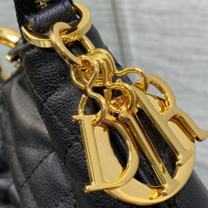 WALK IN PURSE 36 BAG BLACK LAMBSKIN WITH GOLD HARDWARE