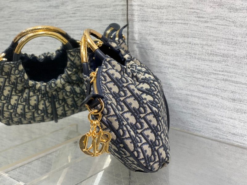 img_2b46f204_20241101_i1730442343_7029_7_jpg WALK IN PURSE 36 BAG BLUE OBLIQUE JACQUARD