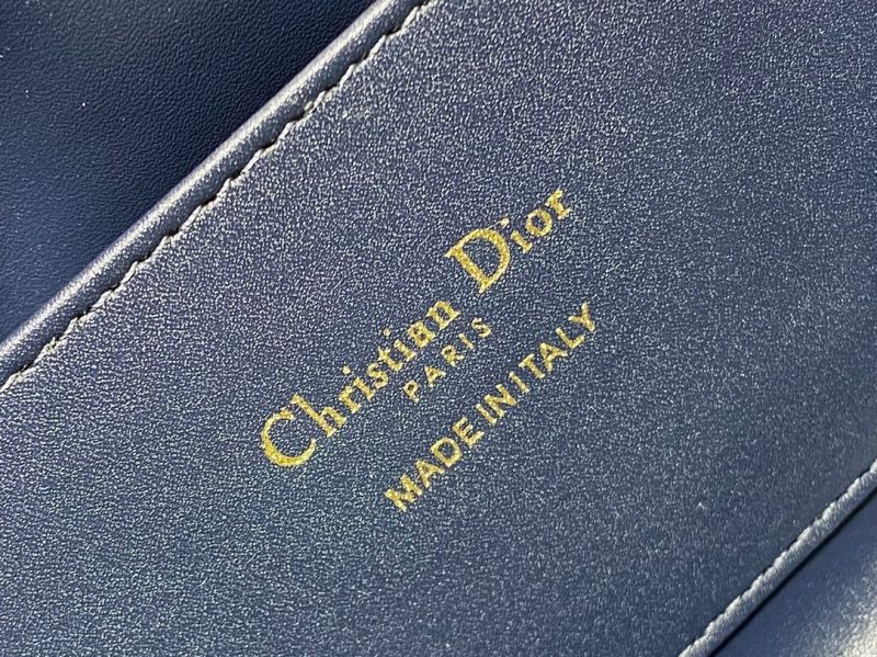 img_2b46f204_20241101_i1730442343_7678_8_jpg WALK IN PURSE 36 BAG BLUE OBLIQUE JACQUARD