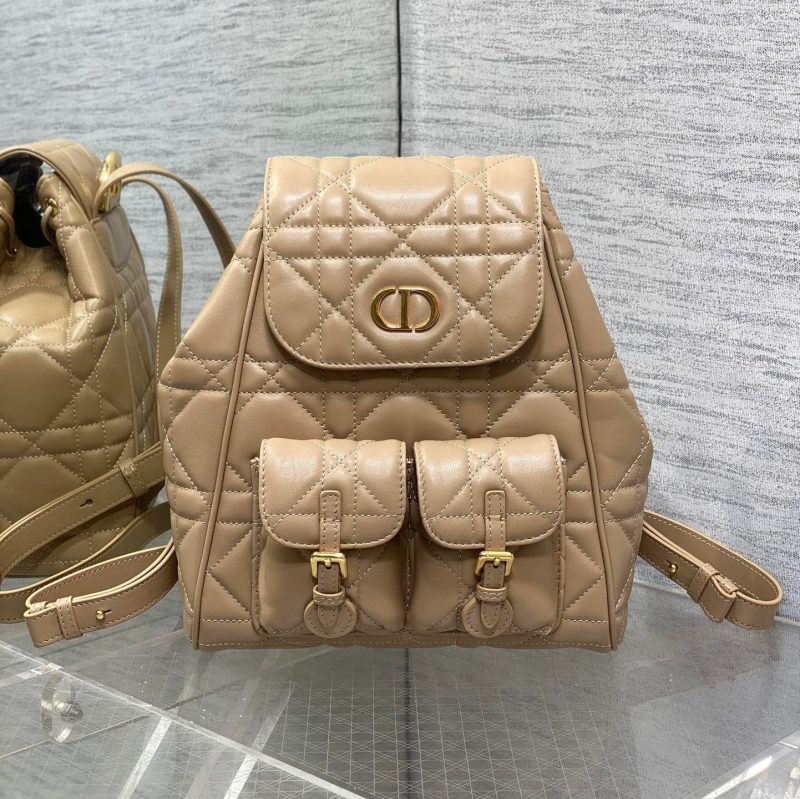 img_2b46f204_20241104_i1730710344_1231_0_jpg MEDIUM 25 CARO BACKPACK ALMOND BEIGE MACROCANNAGE LAMBSKIN