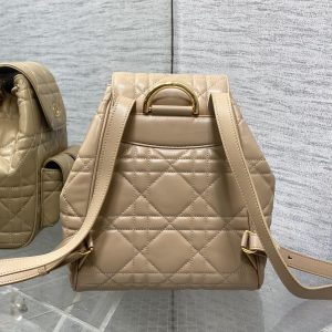 img_2b46f204_20241104_i1730710344_2017_3_jpg MEDIUM 25 CARO BACKPACK ALMOND BEIGE MACROCANNAGE LAMBSKIN