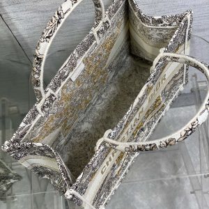 MEIDUM 36 BOOK TOTE IN COLORFUL CANVAS 226304