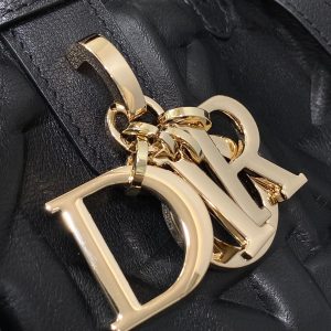 ALWAYS MEDIUM 28 BAG IN BLACK MACROCANNAGE CALFSKIN