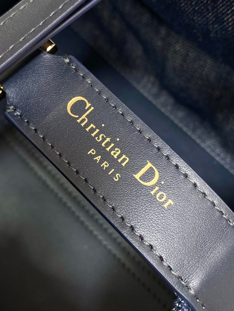 img_2b46f204_20241120_i1732087746_197_1_jpg MINI 23 TOUJOURS BAG IN BLUE GRAPHIC CANNAGE DENIM