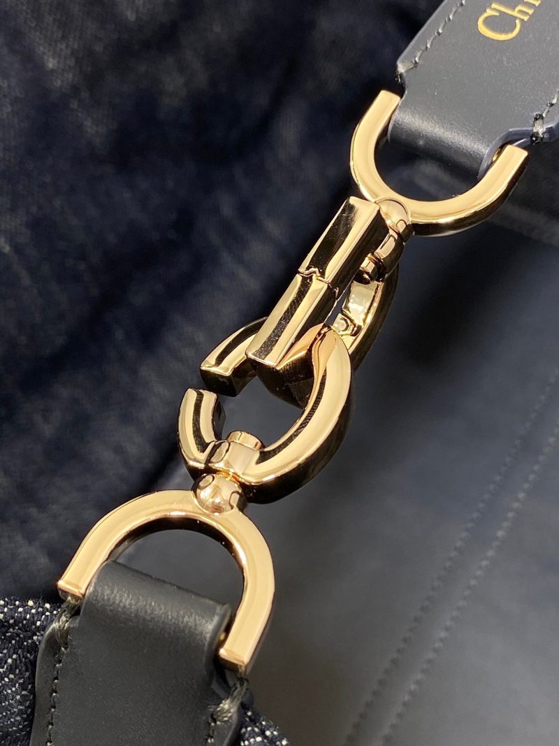 img_2b46f204_20241120_i1732091773_9253_7_jpg MEDIUM 28 TOUJOURS BAG IN BLUE GRAPHIC CANNAGE DENIM