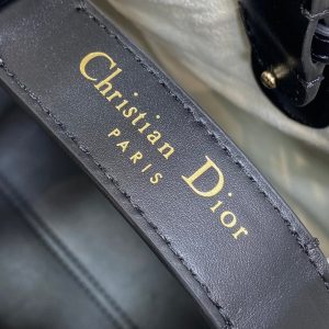 img_2b46f204_20241120_i1732117058_3468_2_jpg ALWAYS MINI 28 BAG IN WHITE MIX BLACK MACROCANNAGE CALFSKIN