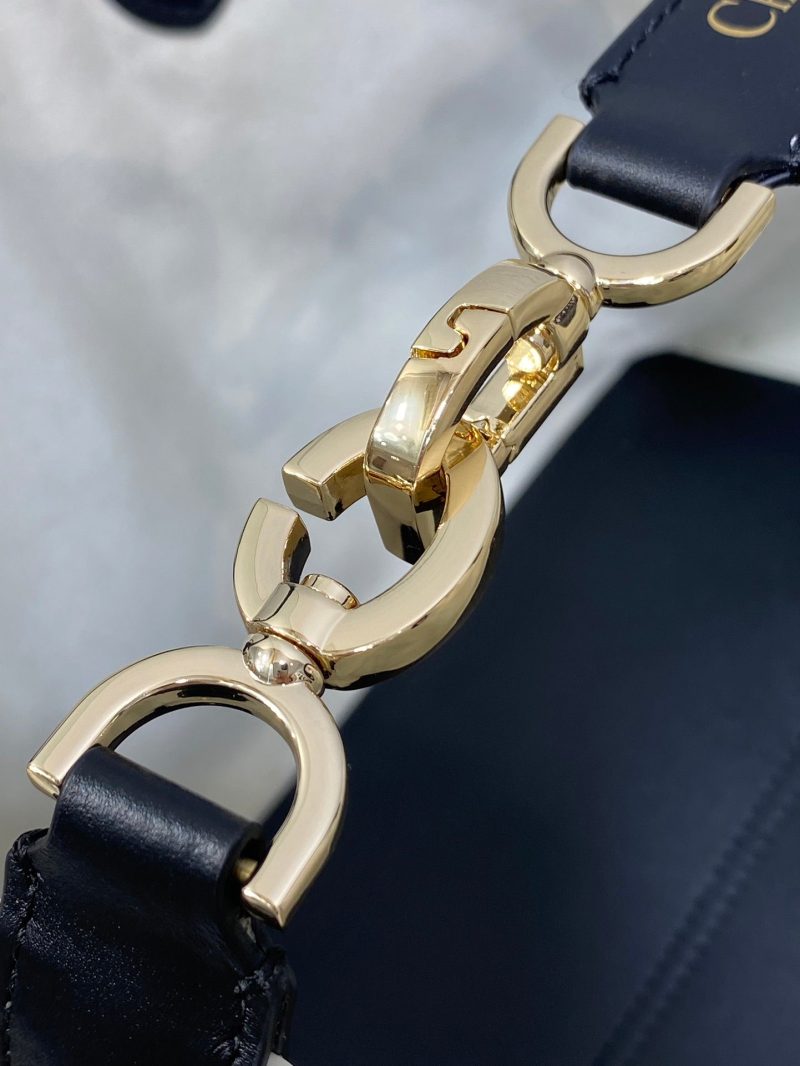 img_2b46f204_20241120_i1732117058_761_0_jpg ALWAYS MINI 28 BAG IN WHITE MIX BLACK MACROCANNAGE CALFSKIN