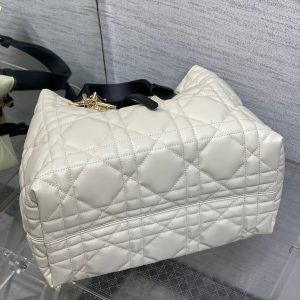 img_2b46f204_20241120_i1732117058_9467_4_jpg ALWAYS MINI 28 BAG IN WHITE MIX BLACK MACROCANNAGE CALFSKIN