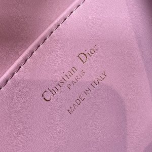 img_2b46f204_20241121_i1732172301_2155_4_jpg MEDIUM 25 CARO BACKPACK FLAMINGO PINK MACROCANNAGE LAMBSKIN