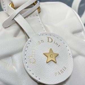 GROOVE 20 BAG IN WHITE CREAM MACROCANNAGE CALFSKIN WITH GOLD HARDWARE