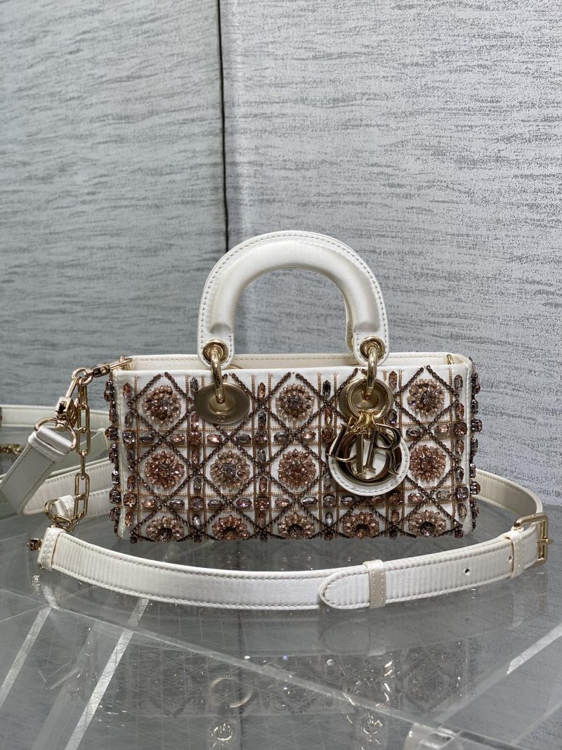 img_2b46f204_20241129_i1732850448_1548_3_jpg MINI 22 LADY BAG IN WHITE SATIN WITH COLORFUL EMBROIDERED BEADWORK