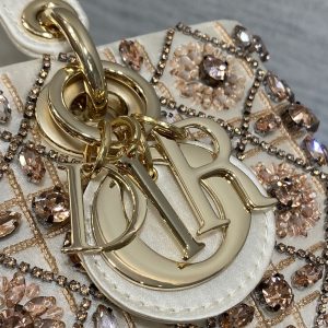 img_2b46f204_20241129_i1732850448_1802_0_jpg MINI 22 LADY BAG IN WHITE SATIN WITH COLORFUL EMBROIDERED BEADWORK