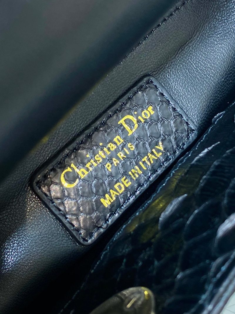 img_2b46f204_20241129_i1732851131_8403_4_jpg MINI 17 LADY BAG IN BLACK SNAKESKIN PATTERN LAMBSKIN