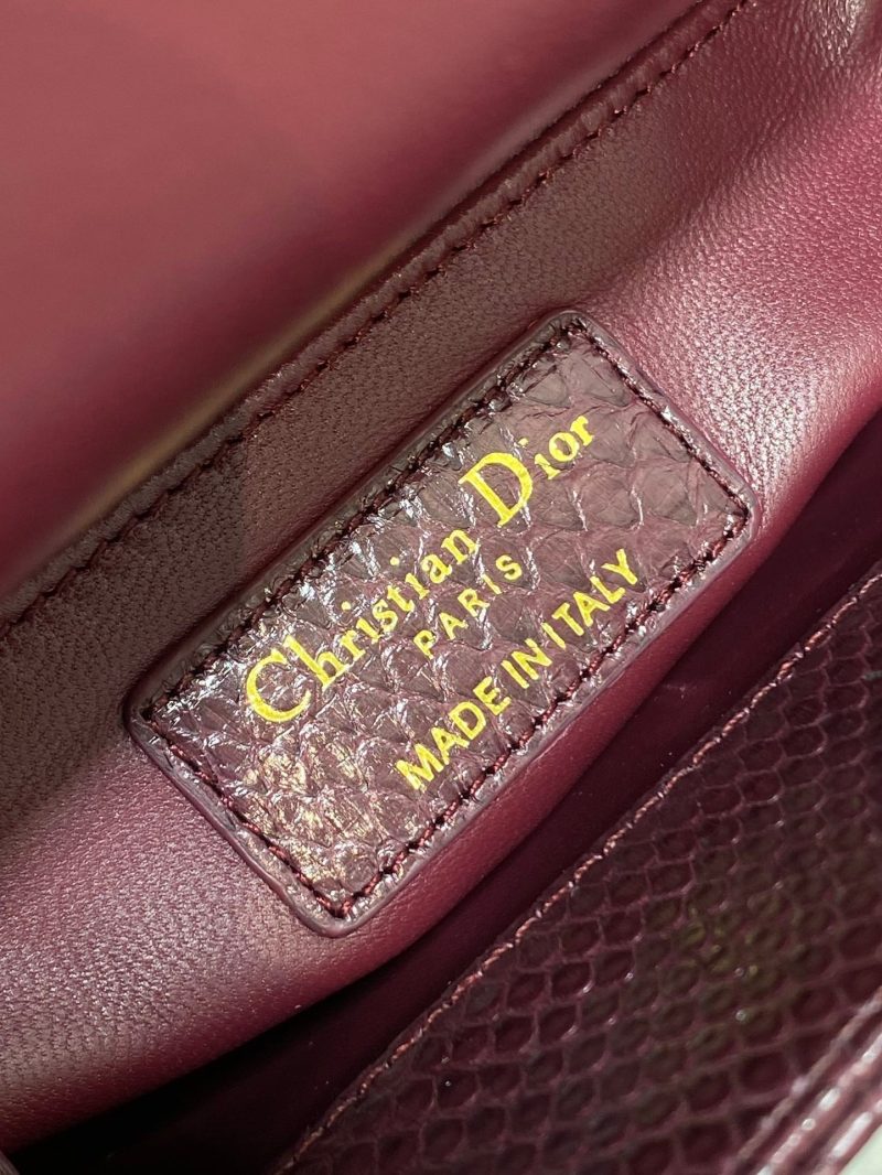 img_2b46f204_20241129_i1732851448_9489_6_jpg MINI 17 LADY BAG IN PLUM PURPLE SNAKESKIN PATTERN LAMBSKIN