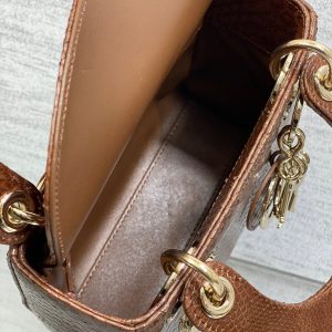 img_2b46f204_20241129_i1732851514_1489_4_jpg_e1dd0035-f52d-4bdd-b015-428d8e20722c MINI 17 LADY BAG IN PEACAN BROWN METALLIC LAMBSKIN